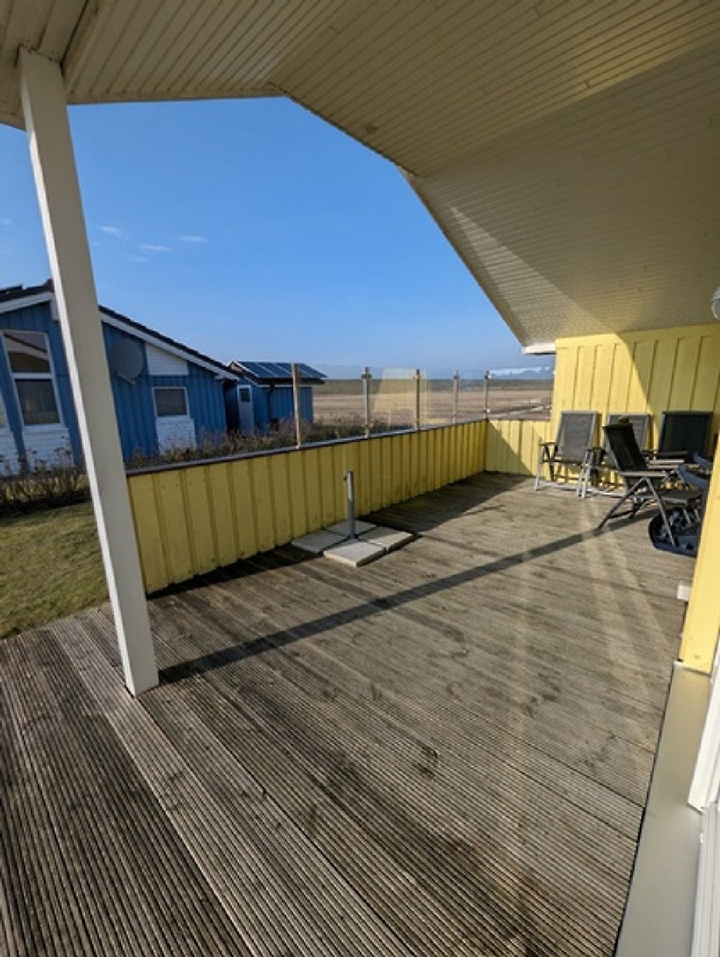 Zwei Terrassen — sonnig und geschützt